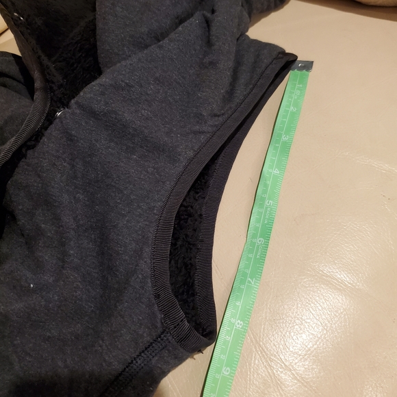 Reversible vest ivivva lululemon sherpa forever grey black size 12 soft cotton - Picture 11 of 13